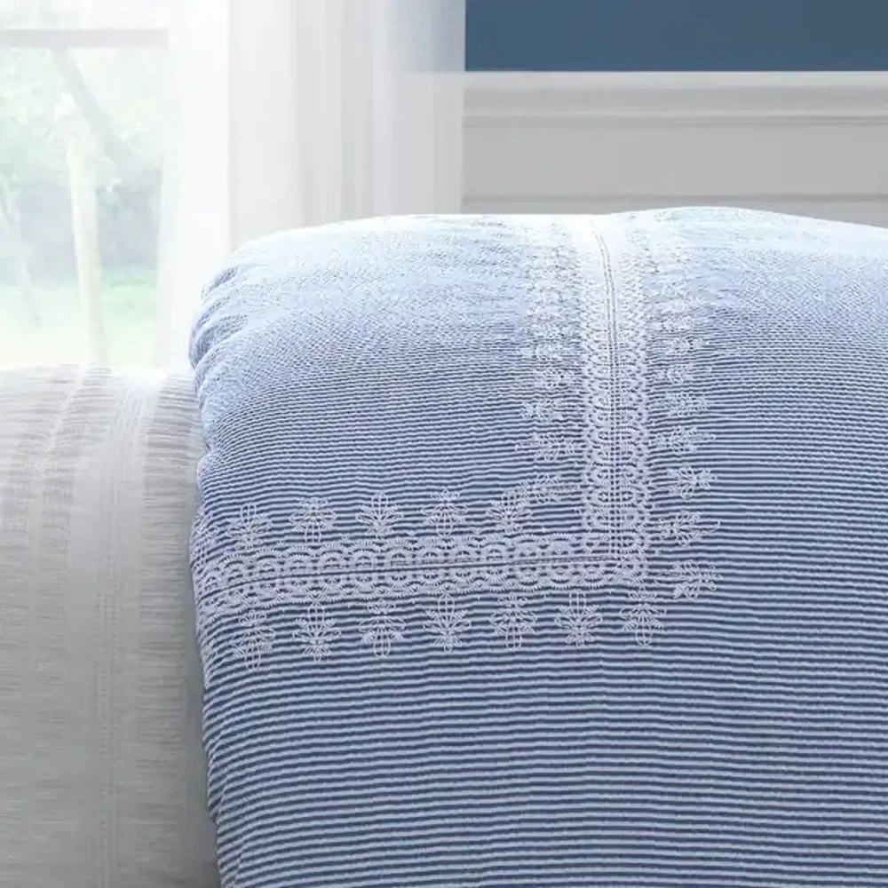 NWT Southern Tide® Dover Beach Comforter Set - King Size
